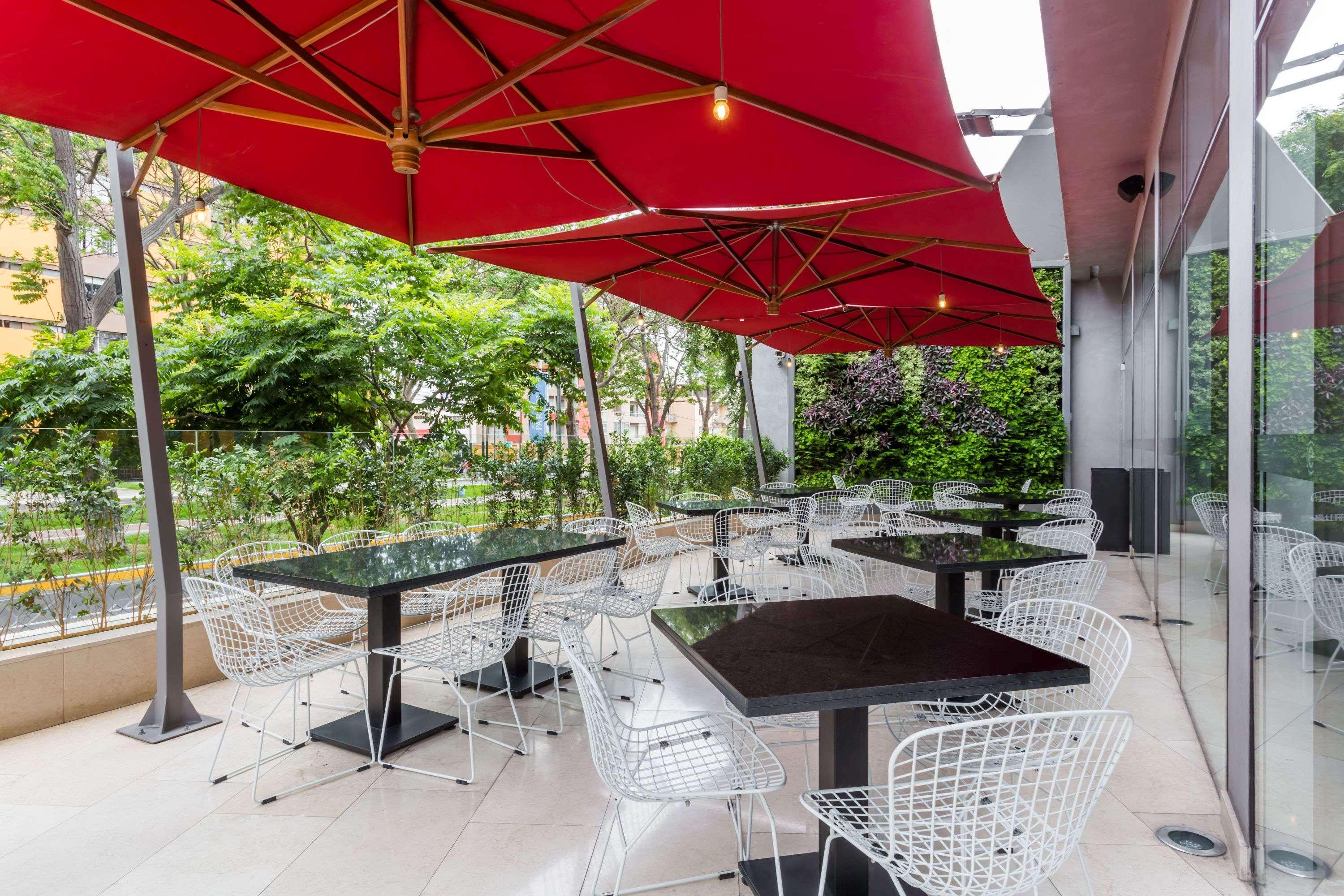 Ramada Encore By Wyndham Lima San Isidro Exterior foto