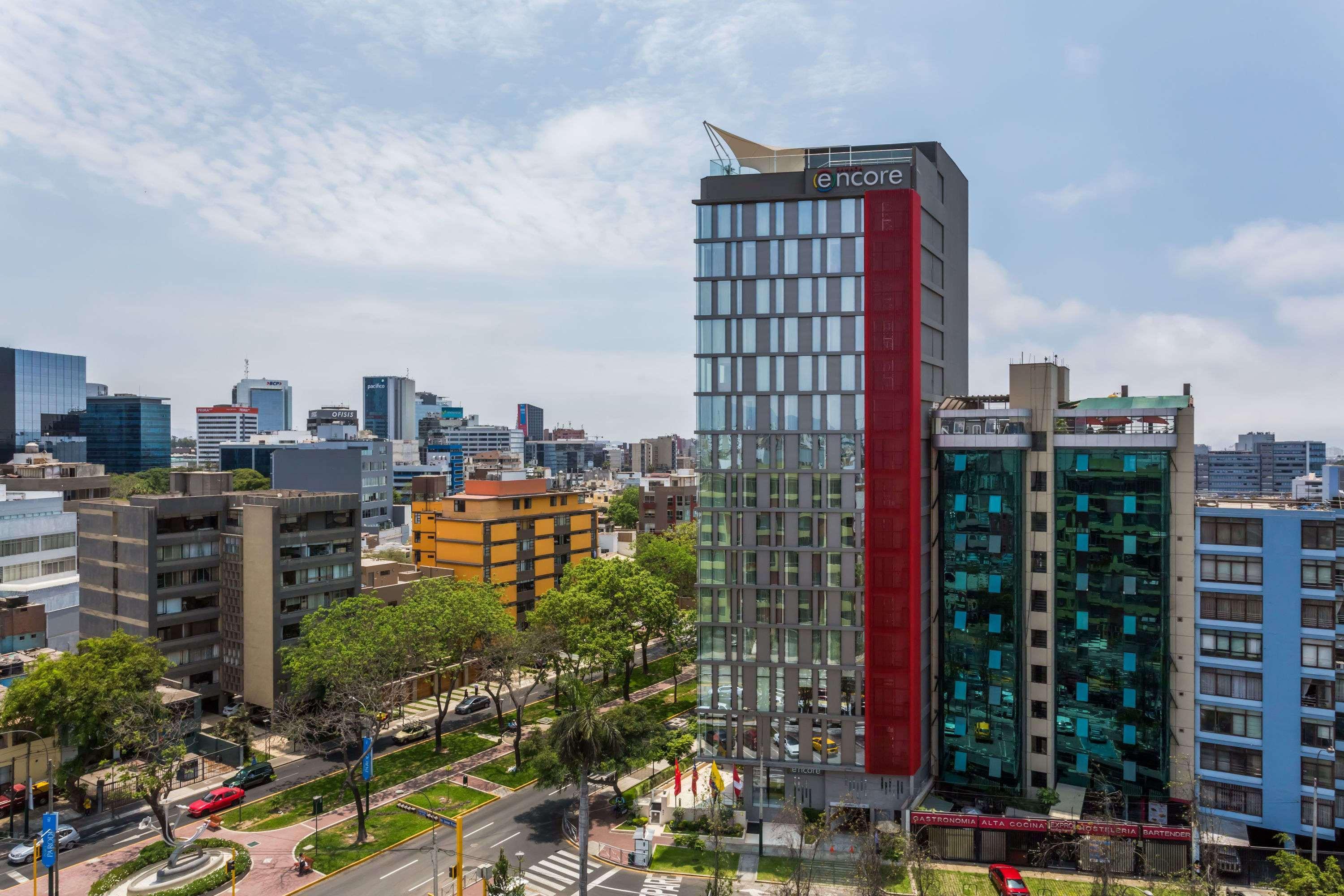 Ramada Encore By Wyndham Lima San Isidro Exterior foto